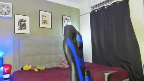 AXEL SILVA online show from October 19, 12:32 pm