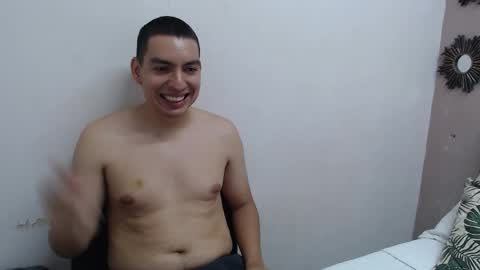 axel_stones_ online show from October 27, 6:19 pm