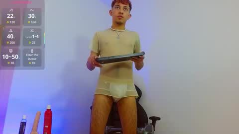 Snapshot of axel_tay1 chatting on October 11, 11:59 am AXEL online show from October 11, 11:59 am