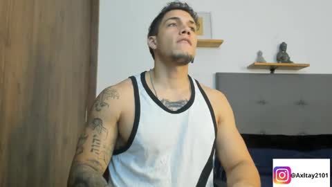 INDEPENDENT MODEL  online show from March 30, 4:56 am