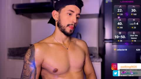 Axel King online show from April 5, 10:18 pm