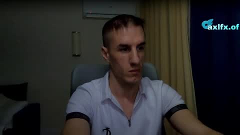 Axl online show from March 27, 11:50 pm