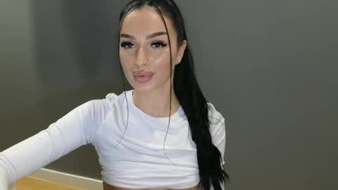 Snapshot of ayabellle chatting on January 28, 11:50 pm Ayabellle online show from January 28, 11:50 pm