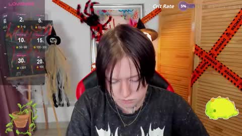 ayaks online show from October 18, 2:43 pm