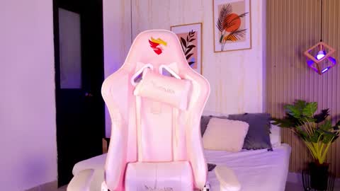 Ayleen online show from February 16, 12:47 pm