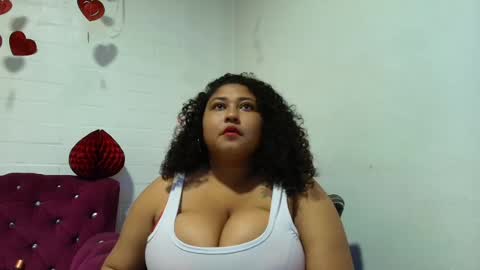 Snapshot of ayliinn_ chatting on October 2, 2:54 am Ayliinn online show from October 2, 2:54 am