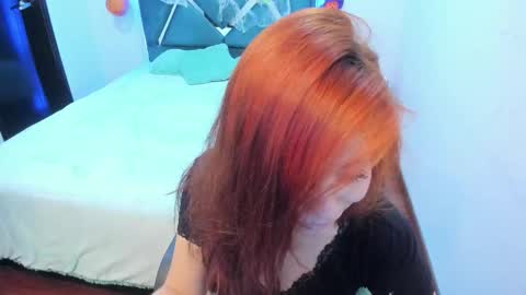 Aylin online show from October 11, 1:27 pm