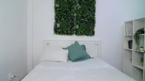 Aylin Ross online show from January 15, 1:09 pm