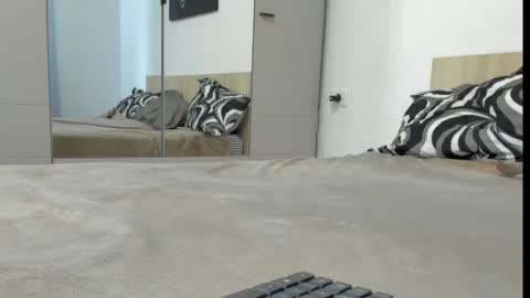 Aylinhazel online show from September 22, 4:49 am