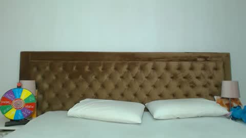 Aylin online show from April 15, 5:11 am