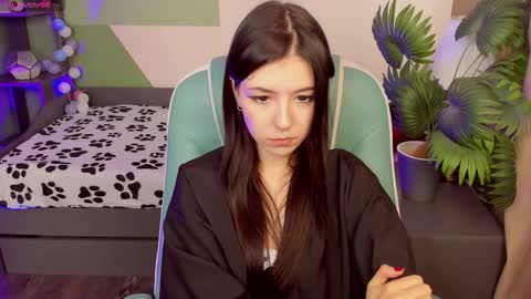 Snapshot of azaliya_haze chatting on October 11, 10:42 am Azaliya online show from October 11, 10:42 am