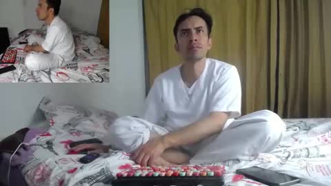 AZIEL online show from February 19, 2:33 am