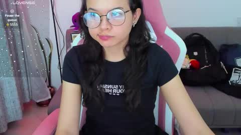 Azu  online show from March 25, 12:17 am