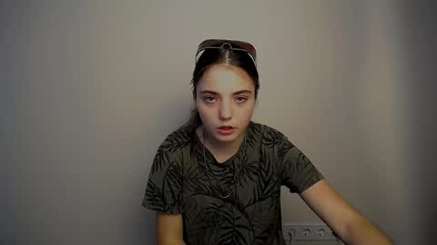 Snapshot of azumi_chan_ chatting on September 25, 7:48 am azumi_chan_ online show from September 25, 7:48 am