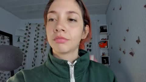 Snapshot of azumi_saan chatting on October 5, 3:15 am azumi saan online show from October 5, 3:15 am