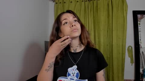 azumi saan online show from March 29, 3:08 am