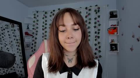 azumi saan online show from December 3, 2:56 am