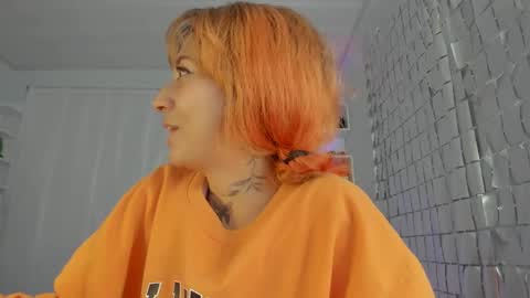 Snapshot of azumi_saan chatting on March 5, 1:10 am azumi saan online show from March 5, 1:10 am