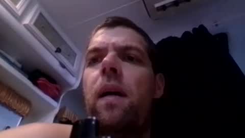 azza42086 online show from March 7, 1:44 pm