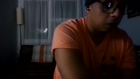 Snapshot of b0urb0n7 chatting on October 14, 6:05 am Bourbon online show from October 14, 6:05 am