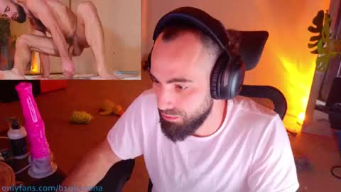 b1gbanana online show from March 12, 3:57 am