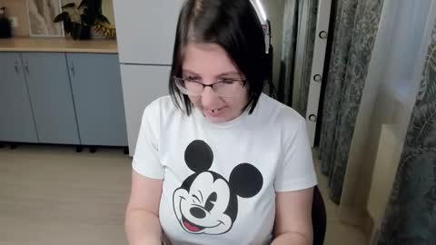 Snapshot of b_bonya_m chatting on January 27, 11:43 am Bonya online show from January 27, 11:43 am
