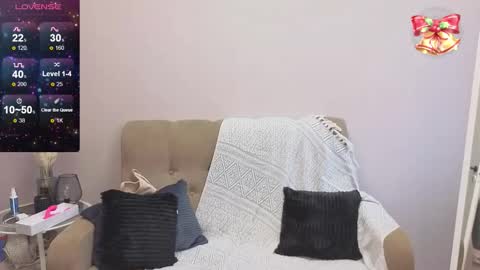 Snapshot of b_bonya_m chatting on October 1, 5:28 am Bonya online show from October 1, 5:28 am