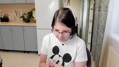 Snapshot of b_bonya_m chatting on January 27, 5:36 am Bonya online show from January 27, 5:36 am