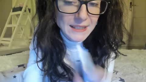 Snapshot of babby_jewel chatting on February 5, 2:48 pm babby_jewel online show from February 5, 2:48 pm