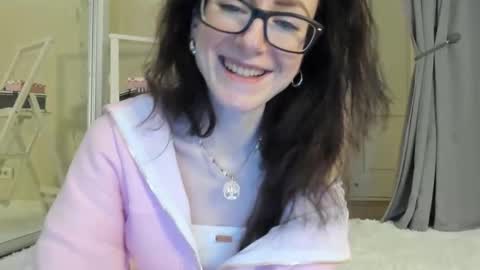 Snapshot of babby_jewel chatting on February 23, 11:11 am babby_jewel online show from February 23, 11:11 am