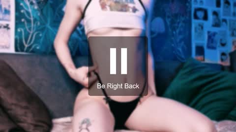 babe_moister online show from December 4, 6:13 am