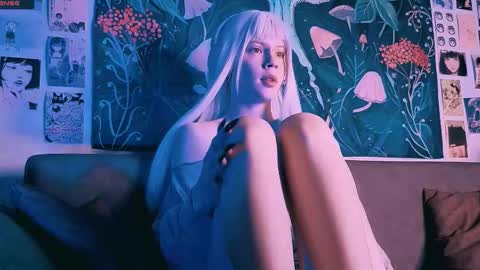 babe_moister online show from September 13, 7:44 am