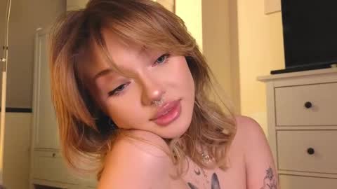 bb adele  online show from February 26, 8:47 pm