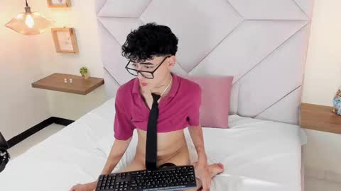 Ander online show from February 9, 3:01 pm