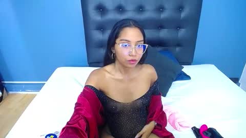 valentina online show from November 6, 3:04 pm