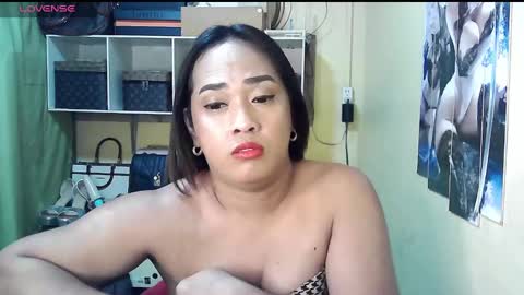 Snapshot of baby_cassandra chatting on February 26, 7:21 pm cassandra online show from February 26, 7:21 pm