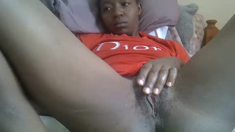 baby_facii online show from February 19, 10:56 am