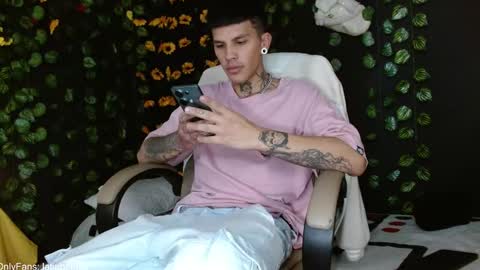 OF GxoXabs online show from December 20, 5:18 pm