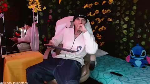 OF GxoXabs online show from December 23, 10:23 pm