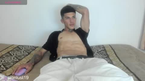 OF GxoXabs online show from April 12, 10:47 pm