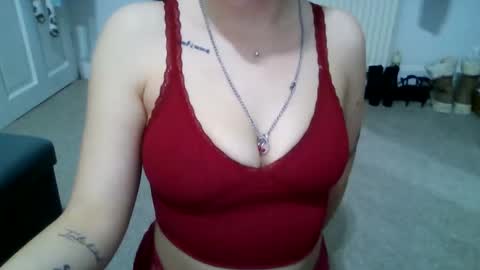 baby_girls2224 online show from January 9, 6:57 pm