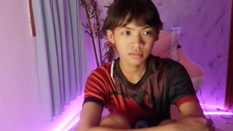 baby_kel online show from April 13, 8:57 pm