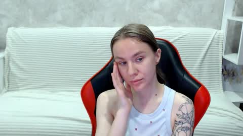 baby_kitte online show from September 17, 4:05 am