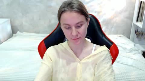 baby_kitte online show from September 30, 4:23 am