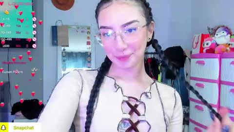 Snapshot of baby_lily1 chatting on October 20, 10:31 am lily online show from October 20, 10:31 am