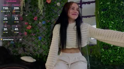 Baby Nico online show from October 23, 4:30 pm