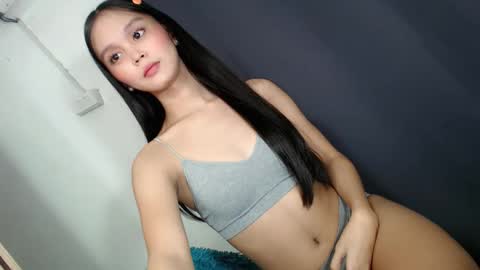 baby_zoexx online show from September 19, 10:24 pm