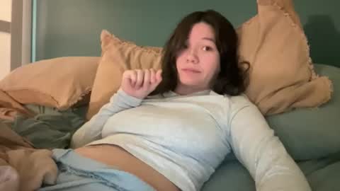 ava online show from April 21, 2:51 am