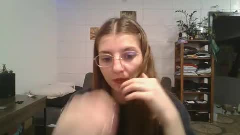 Snapshot of babydemon6 chatting on October 9, 11:21 pm babydemon6 online show from October 9, 11:21 pm