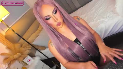 Snapshot of babygoddess4u chatting on October 18, 11:20 pm ASK ME IN PM online show from October 18, 11:20 pm